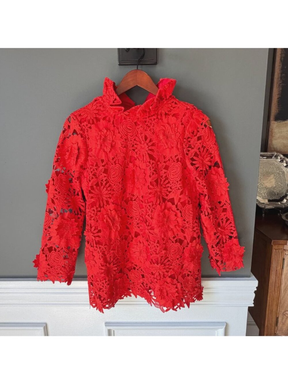 NWT Tuckernuck Guipure Lace Faye Top Blouse Bow Back Red 3/4 Sleeves Size XS - Picture 7 of 14